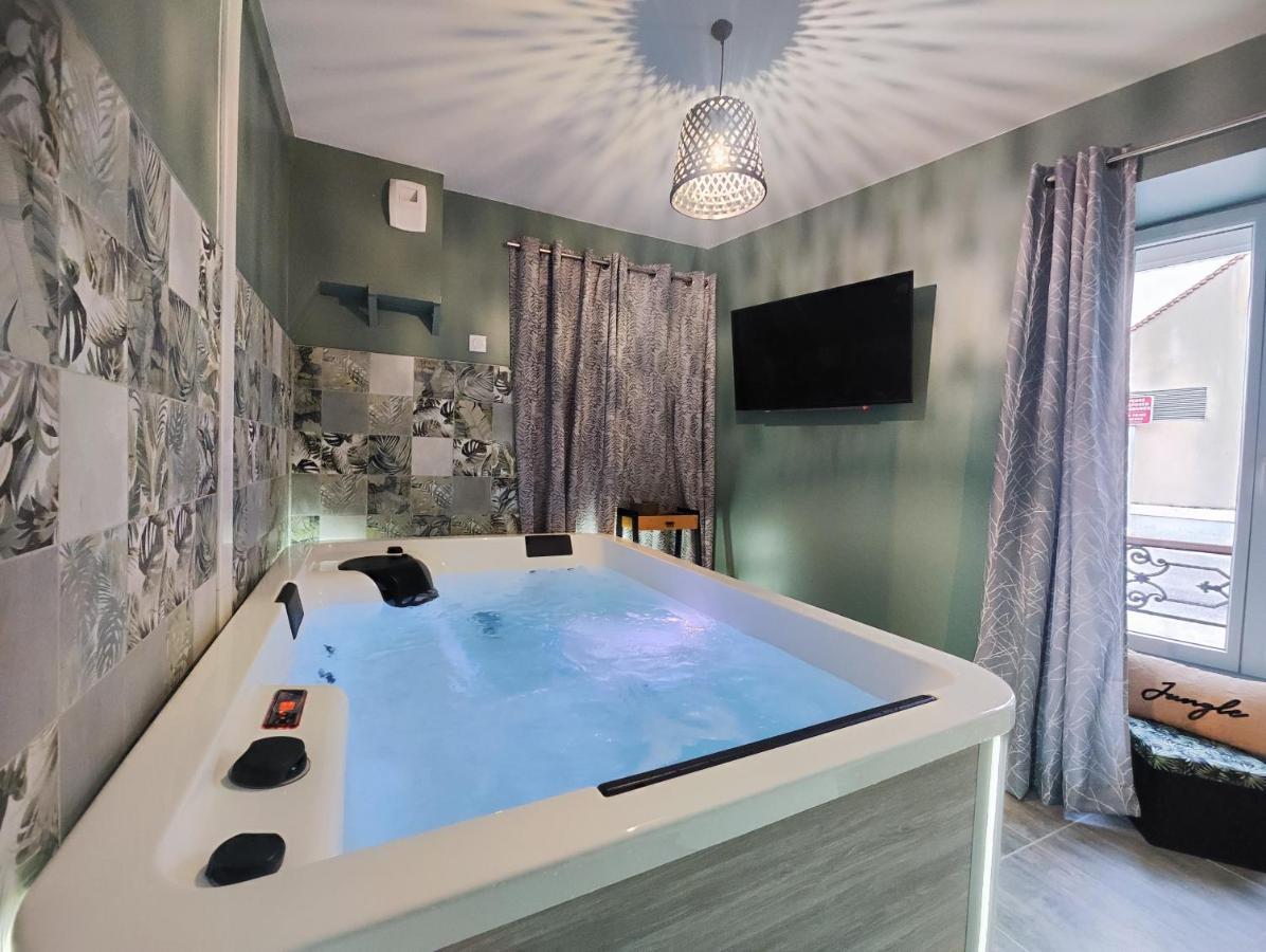 Jacuzzi Privatif - Suite Amazonie - 1 Ou 2 Chambres Chaumes-en-Brie Eksteriør billede